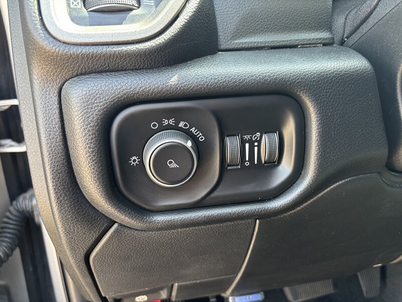 Used 2019 RAM 2500 Tradesman AWD/4WD image 16