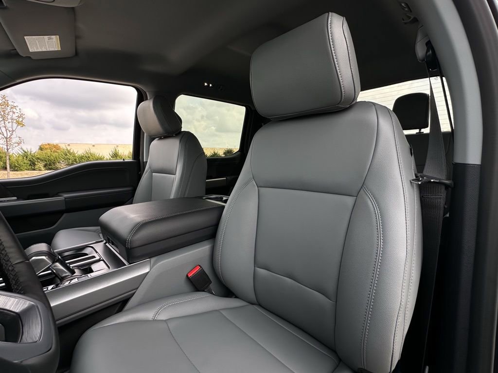 New 2025 Ford F150 Lightning Flash image 70