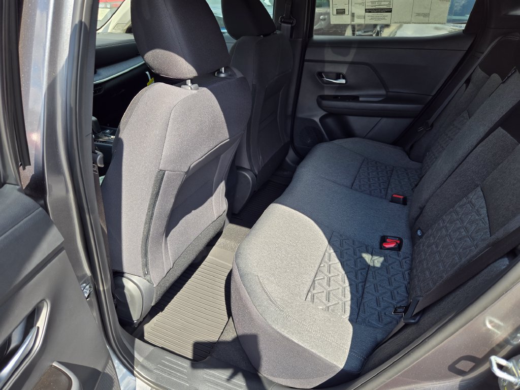 New 2027 Nissan Kicks SV w/ Cold Weather Package FWD image 10