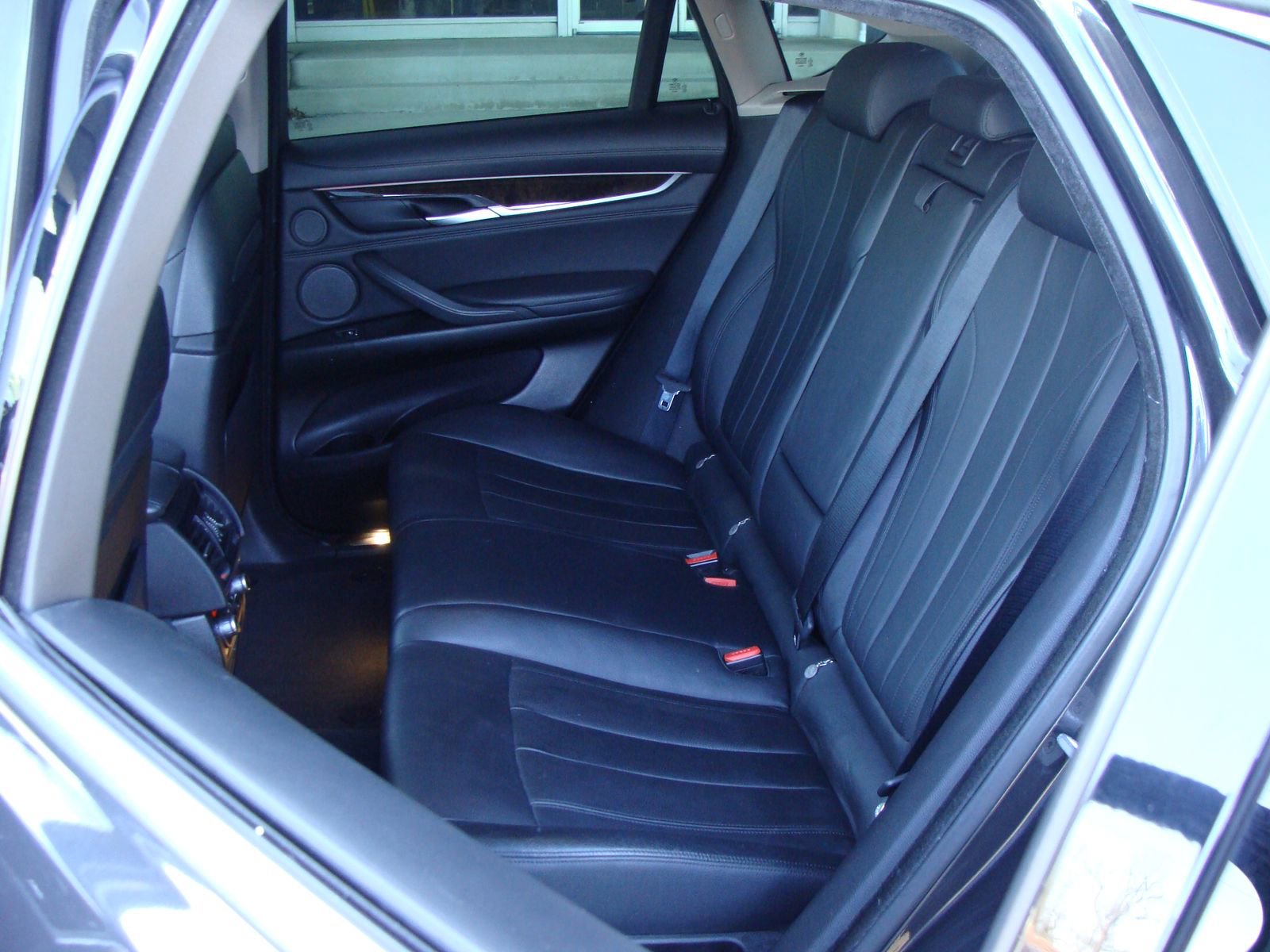 Used 2016 BMW X6 xDrive35i image 7