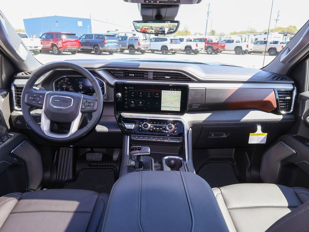 New 2026 GMC Sierra 1500 Denali w/ Technology Package AWD/4WD image 13