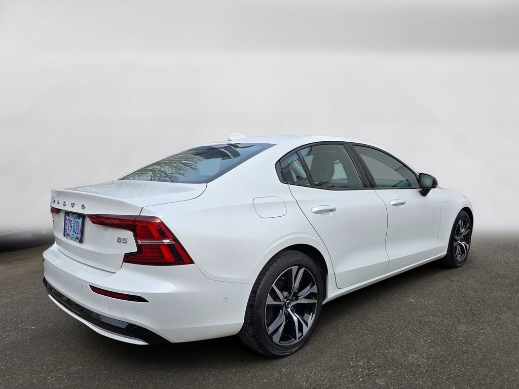 Certified 2024 Volvo S60 B5 Plus FWD image 3