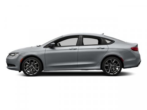 Used 2016 Chrysler 200 S image 3