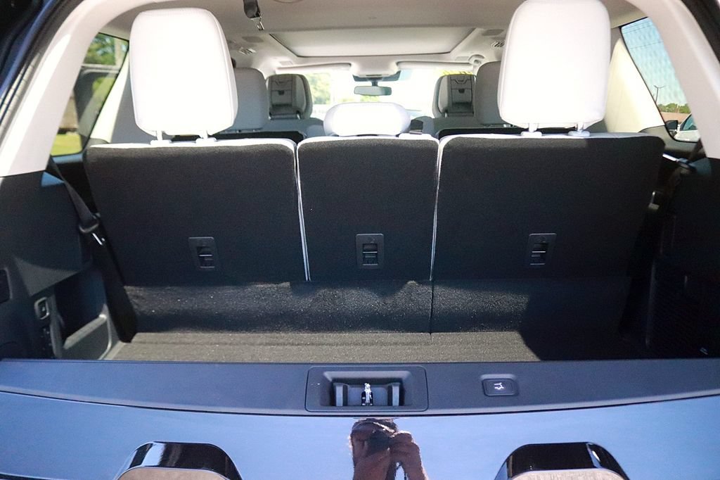 New 2026 Ford Expedition Platinum w/ Platinum Ultimate Package AWD/4WD image 16