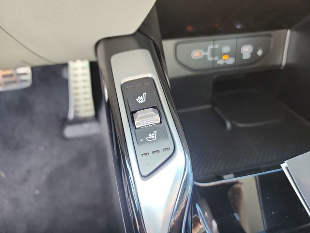 New 2026 Kia Sorento SX image 22