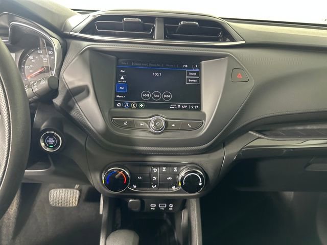Used 2023 Chevrolet TrailBlazer LT image 29
