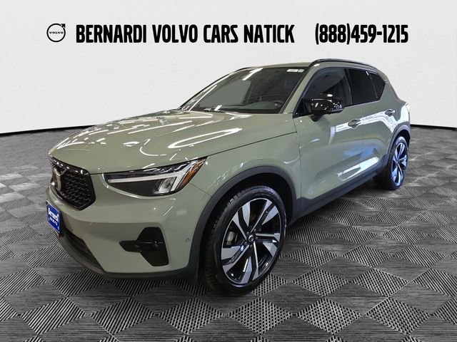 Certified 2023 Volvo XC40 B5 Plus w/ Protection Package Premier AWD/4WD image 1