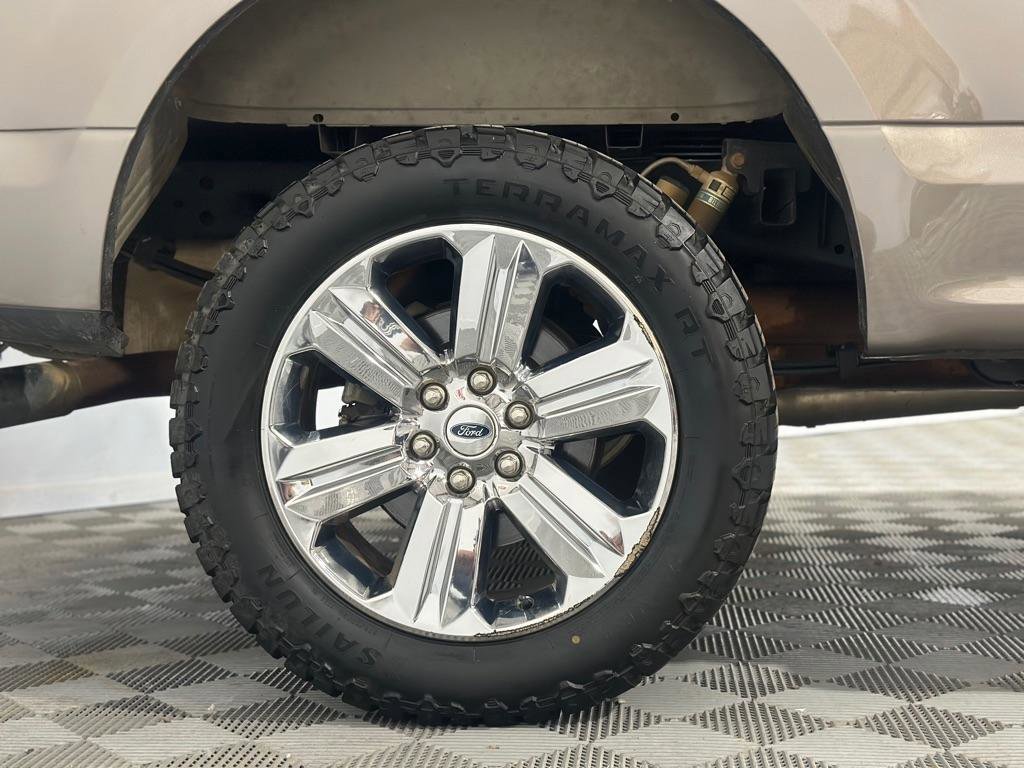 Used 2019 Ford F150 XLT w/ Equipment Group 302A Luxury AWD/4WD image 38