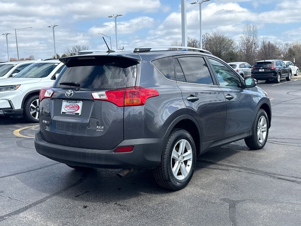 Used 2013 Toyota RAV4 XLE AWD/4WD image 11