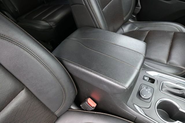 Used 2023 Chevrolet Traverse High Country w/ LPO, Floor Liner Package FWD image 39