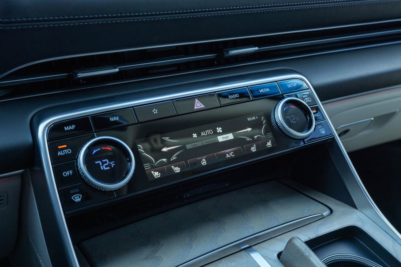 Used 2023 Genesis GV80 3.5T w/ Advanced Package image 26