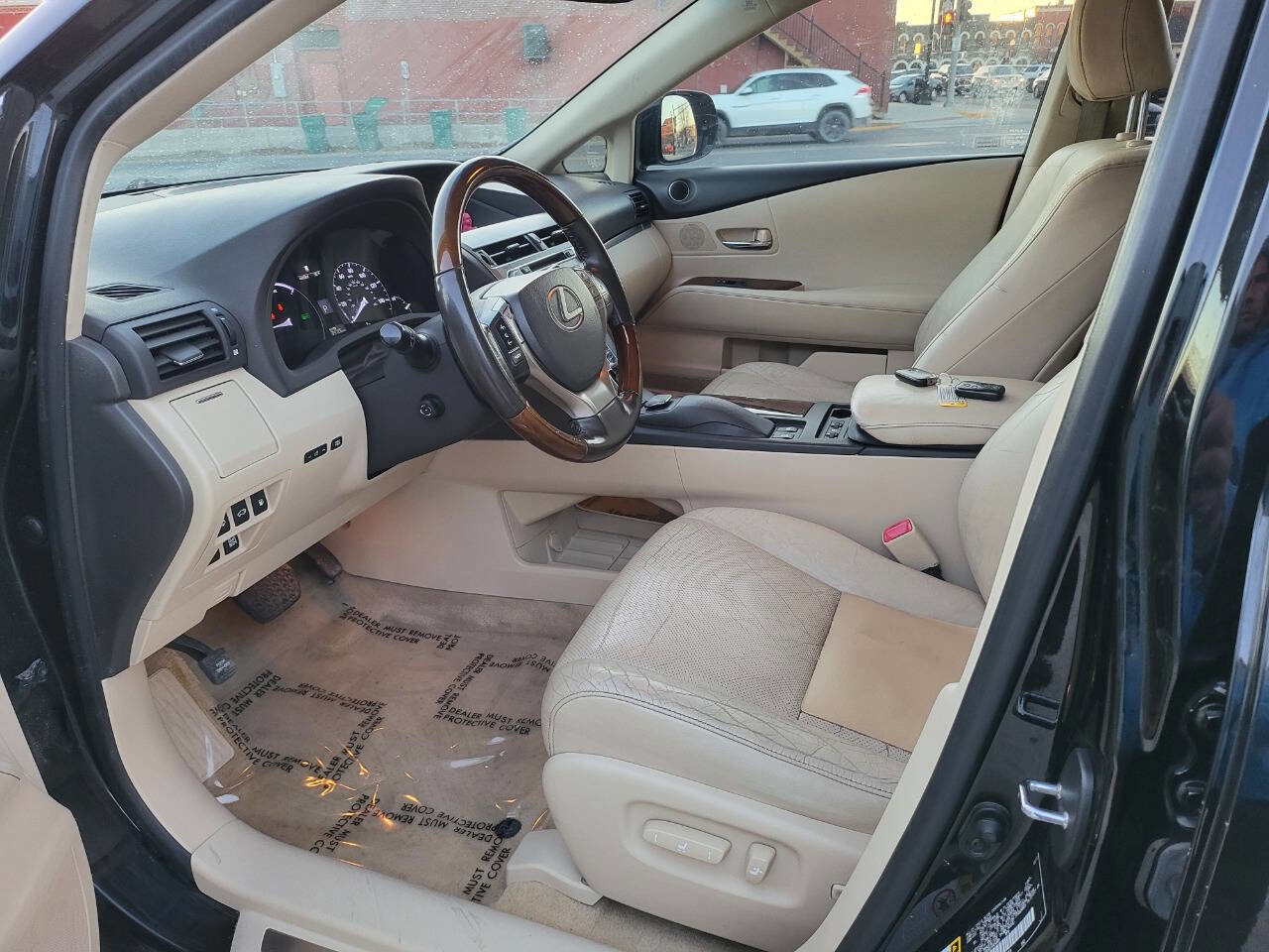 Used 2013 Lexus RX 450h AWD w/ Navigation Pkg image 9