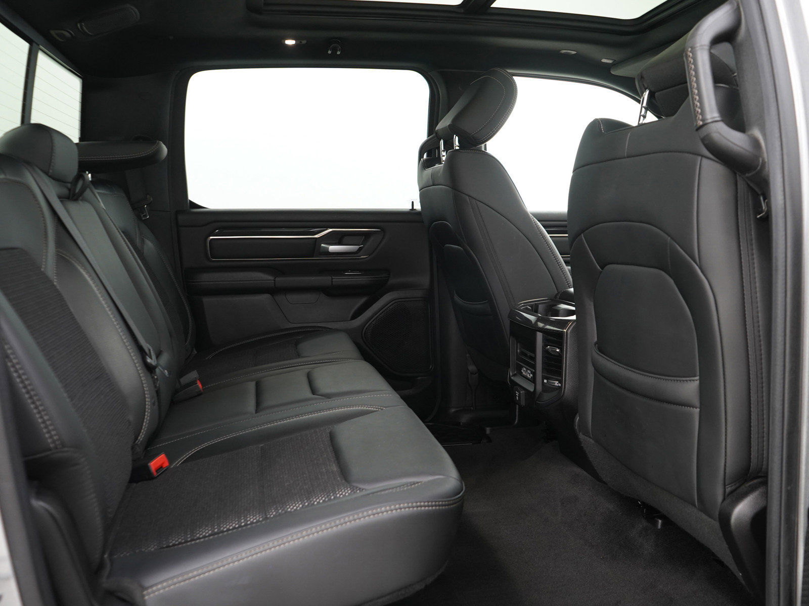 Used 2019 RAM 1500 Sport w/ Level 2 Equipment Group AWD/4WD image 13