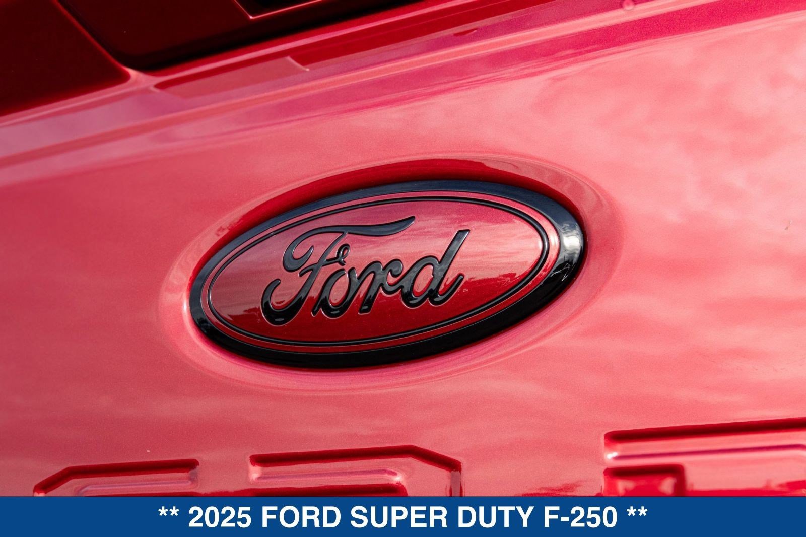 New 2025 Ford F250 Lariat w/ Lariat Ultimate Package image 27