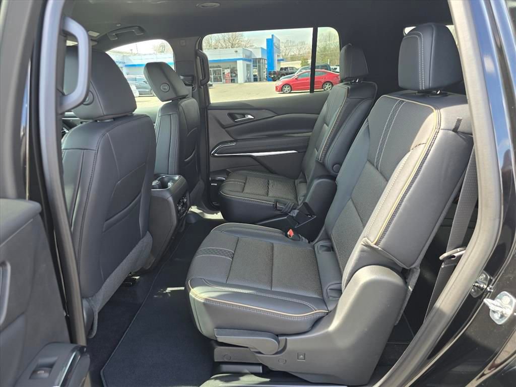 New 2026 Chevrolet Traverse High Country image 11