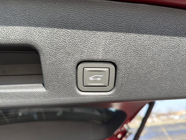 New 2026 Chevrolet Traverse LT image 37