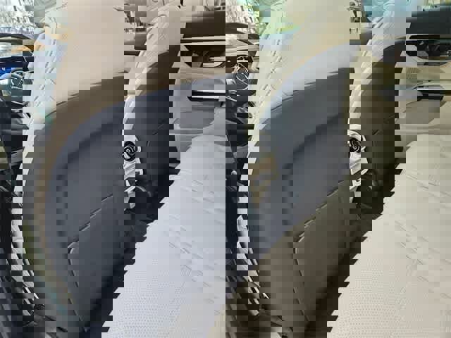 Used 2025 Mercedes-Benz GLC 300 GLC 300 image 19