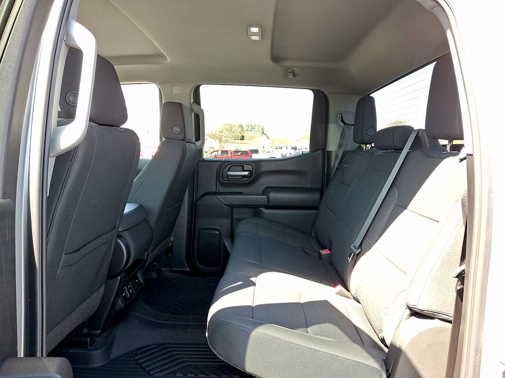 Used 2025 Chevrolet Silverado 1500 Custom Trail Boss w/ LPO, Dark Essentials Package image 10