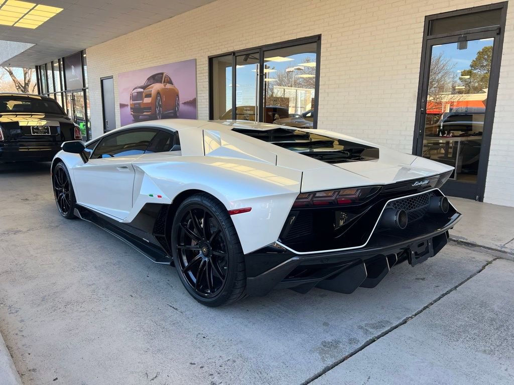 Used 2022 Lamborghini Aventador LP 780-4 Ultimae image 3