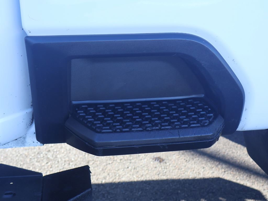 Used 2023 Chevrolet Silverado 3500 LT w/ Convenience Package AWD/4WD image 13