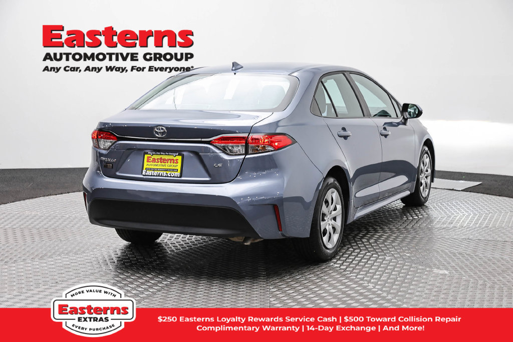Used 2026 Toyota Corolla LE FWD image 6