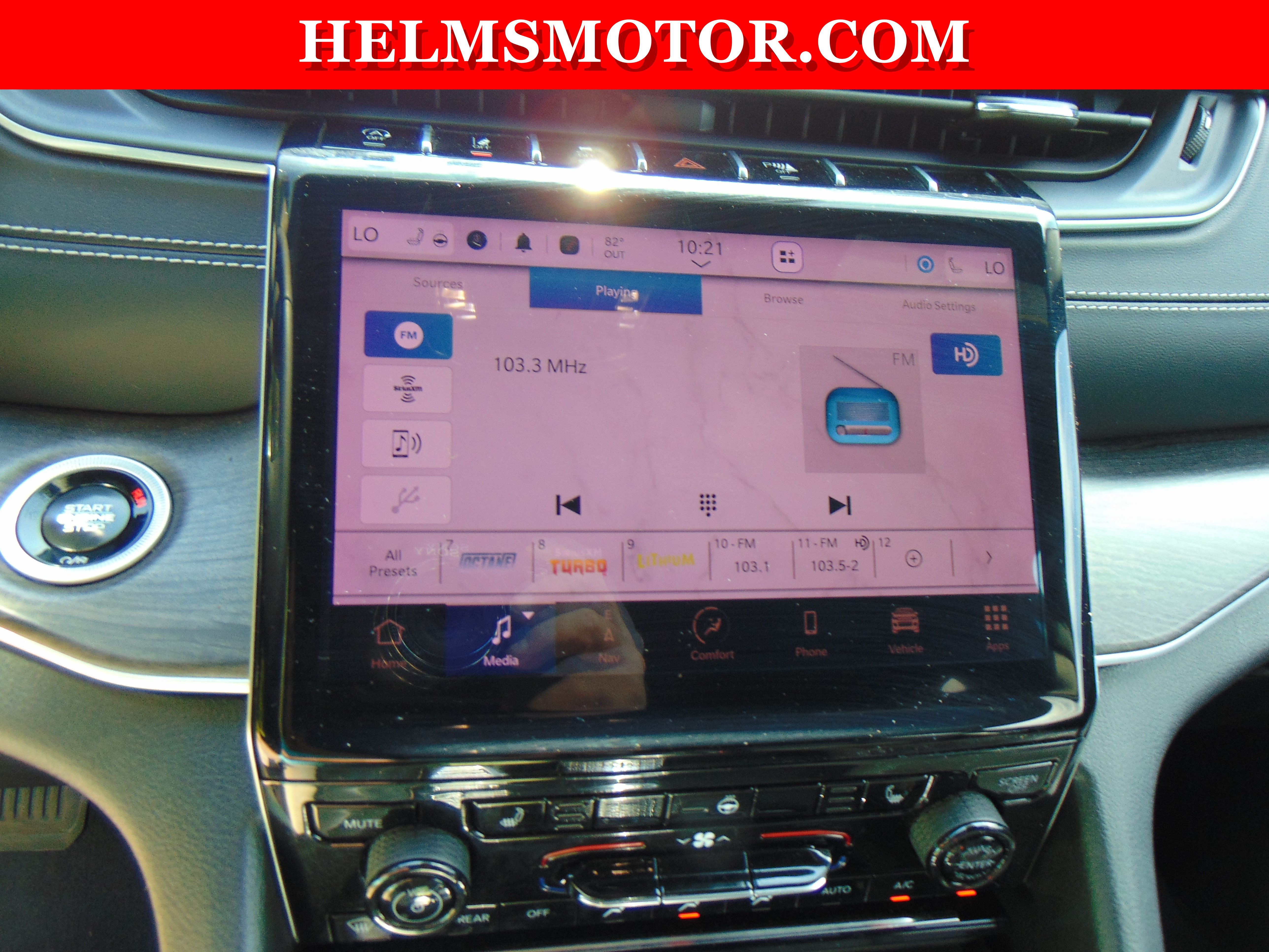 Certified 2024 Jeep Grand Cherokee Limited AWD/4WD image 27