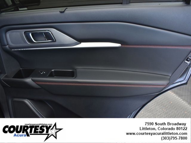 Used 2025 Ford Explorer ST-Line w/ Premium Package image 26