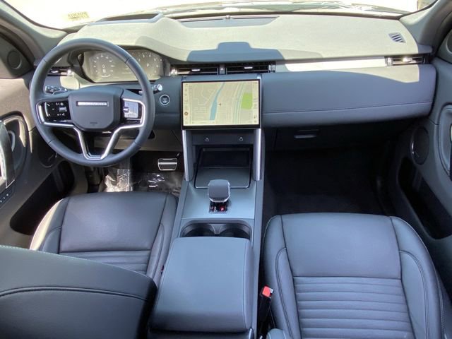 Used 2025 Land Rover Discovery Sport Dynamic SE image 21