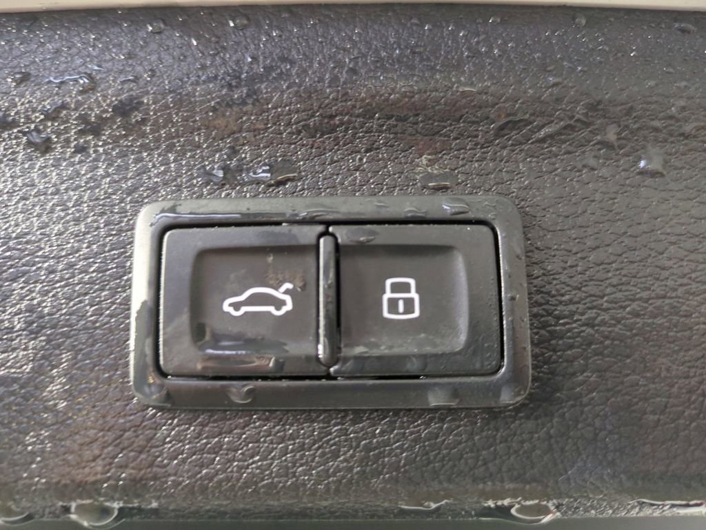 Used 2020 Audi Q3 2.0T Premium w/ Convenience Package image 15