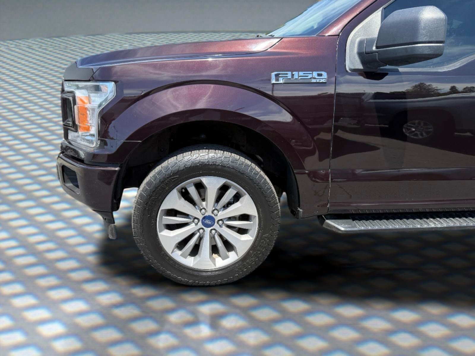 Used 2018 Ford F150 XL w/ Equipment Group 101A Mid AWD/4WD image 8