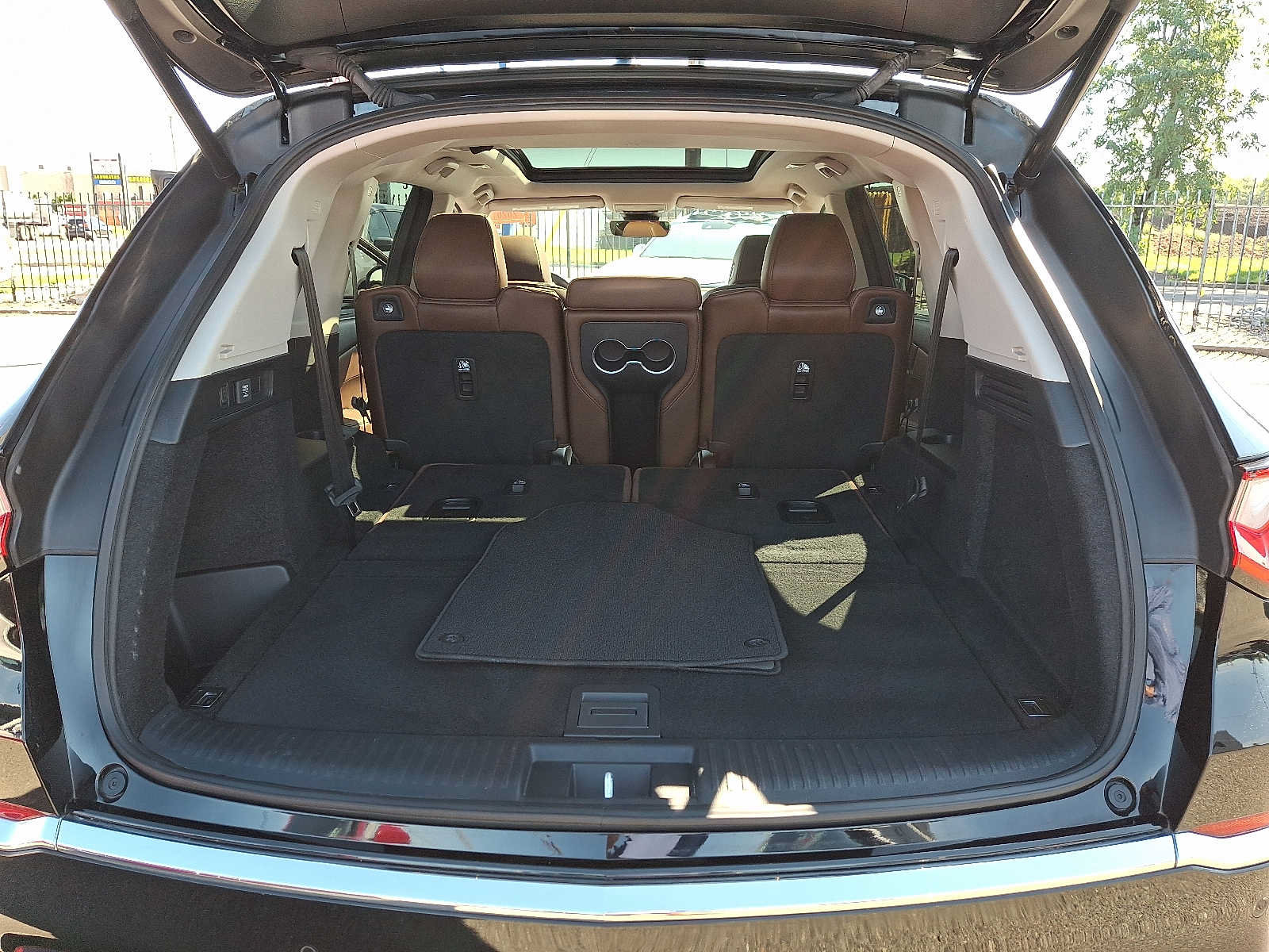 Certified 2024 Acura MDX w/ Technology Package AWD/4WD image 28