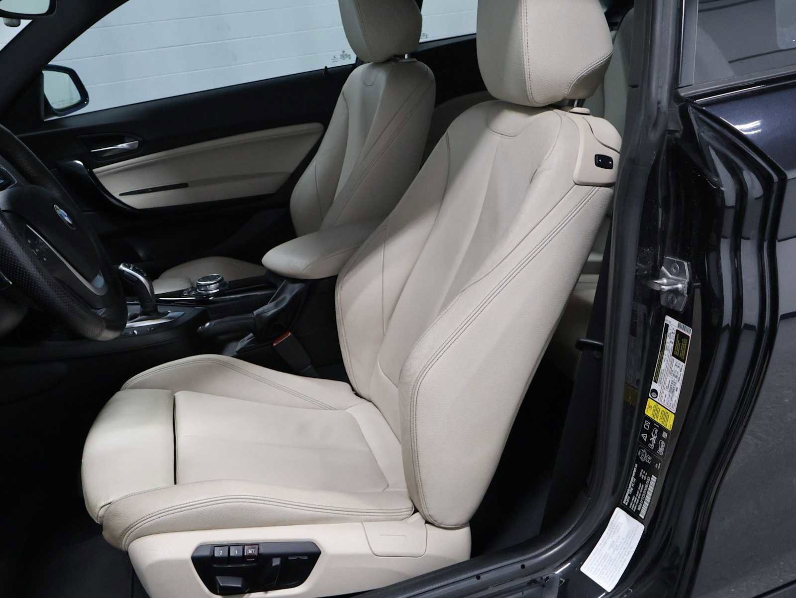 Used 2015 BMW 228i xDrive Coupe AWD/4WD image 5