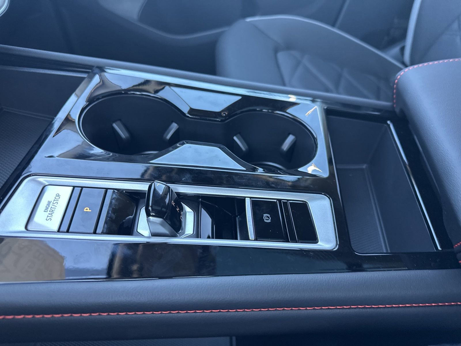 New 2026 Volkswagen Atlas Peak Edition image 28