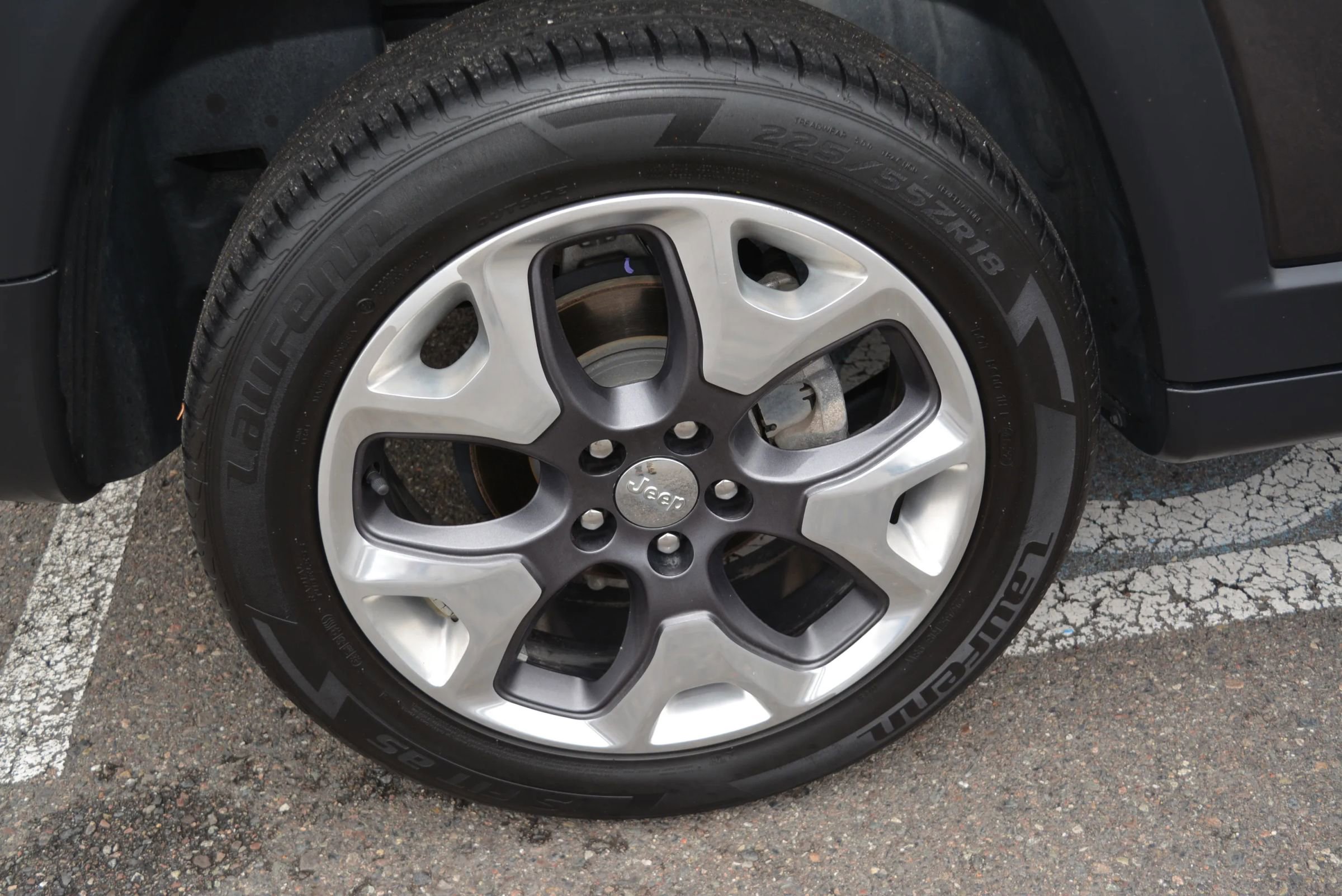 Used 2021 Jeep Compass Limited image 9