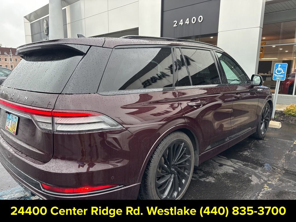 Used 2023 Lincoln Aviator Reserve w/ Equipment Group 201A AWD/4WD image 8