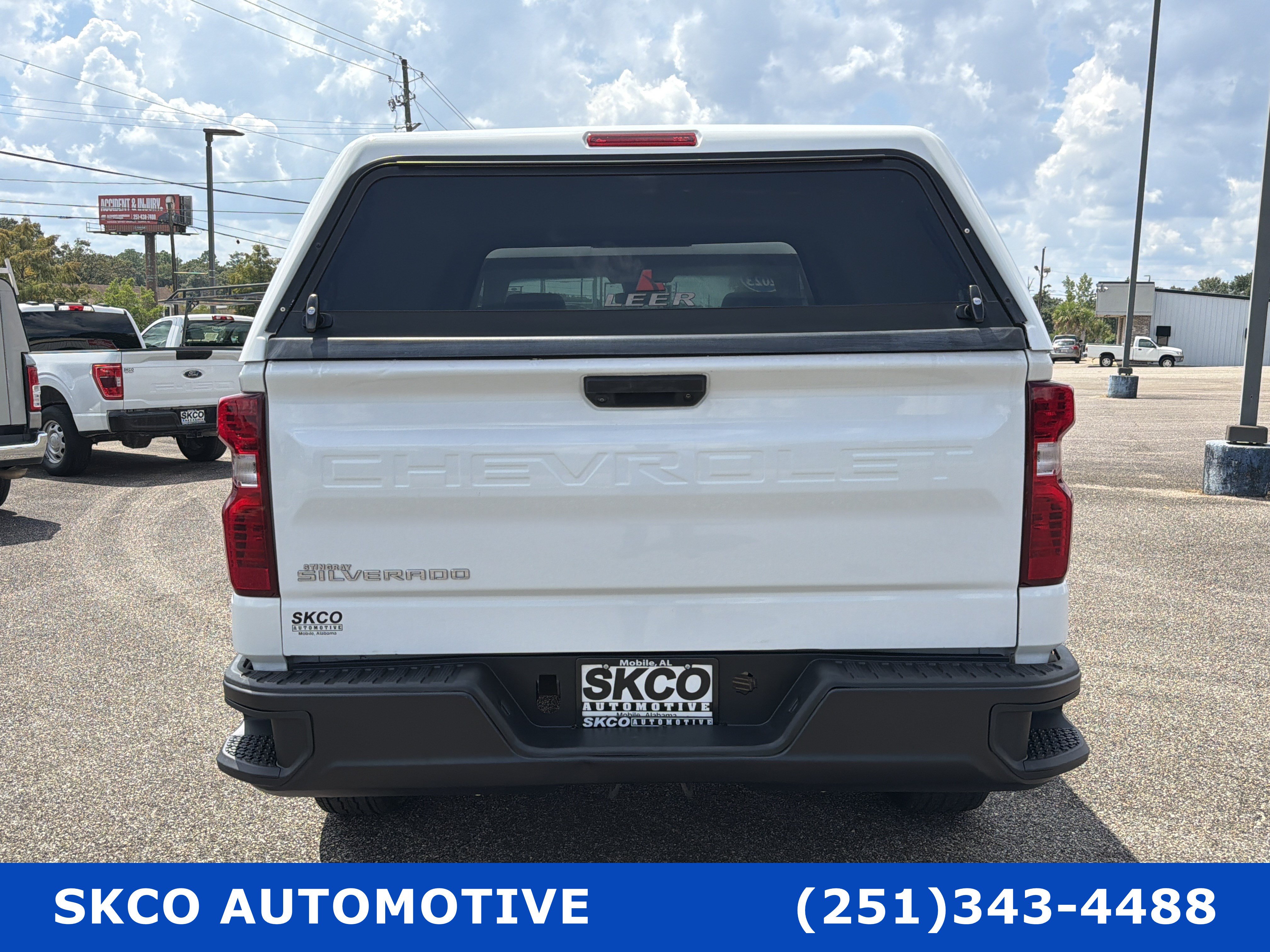 Used 2023 Chevrolet Silverado 1500 W/T RWD image 4
