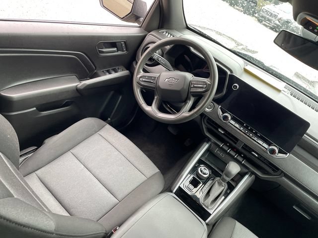 Used 2025 Chevrolet Colorado Trail Boss AWD/4WD image 21