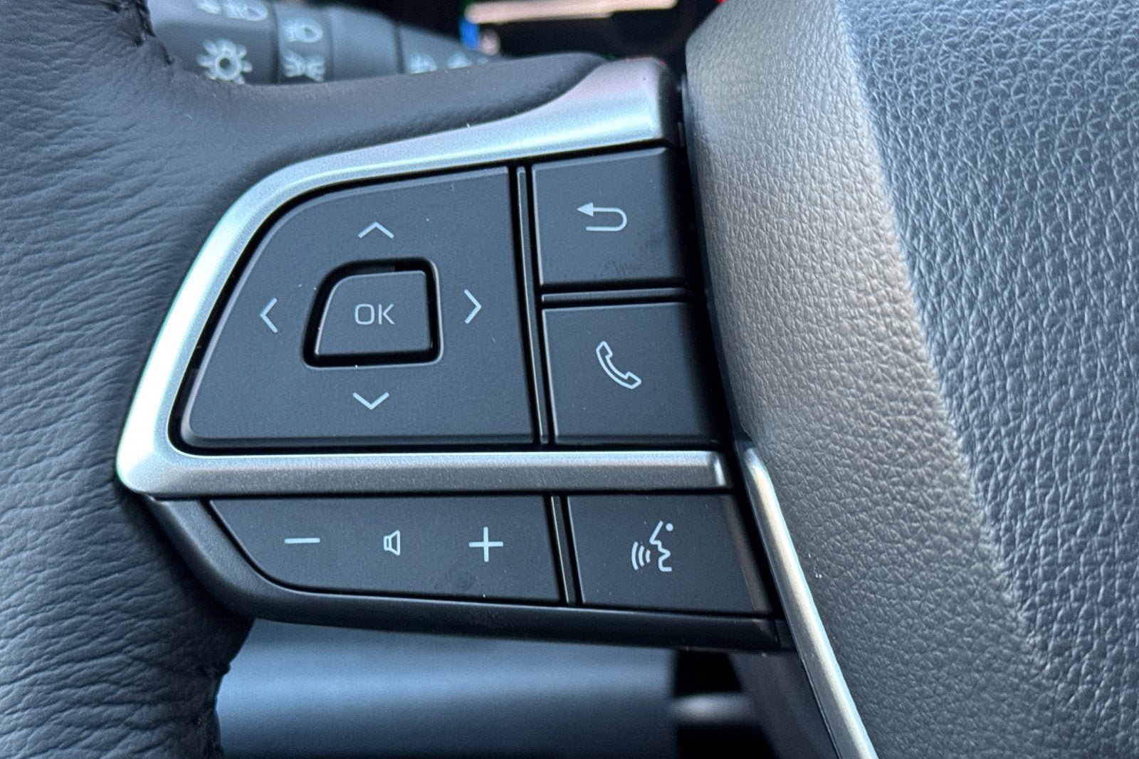 New 2026 Toyota Sienna XLE FWD image 26