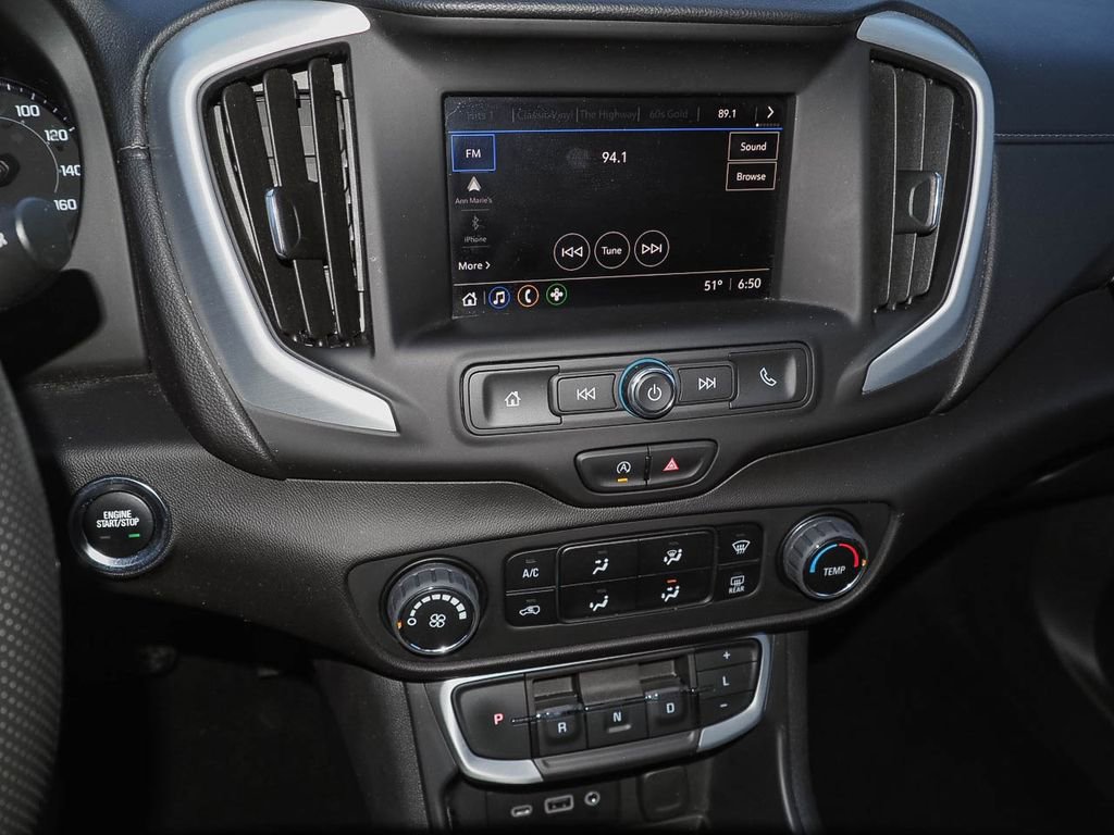 Used 2023 GMC Terrain SLE image 11