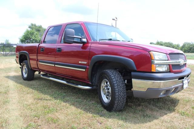 Used 2004 Chevrolet Silverado 2500 LT AWD/4WD image 4