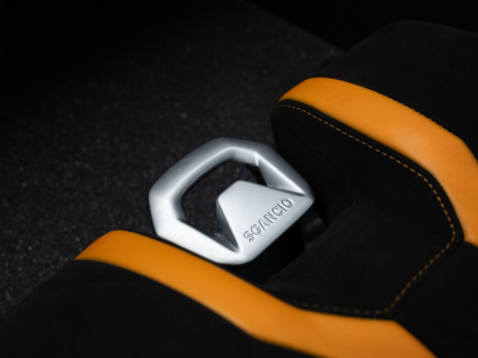 Used 2022 Lamborghini Huracan STO RWD image 31
