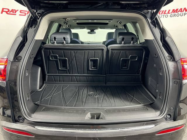 Used 2020 Buick Enclave Premium w/ Sun and Sites Package AWD/4WD image 28