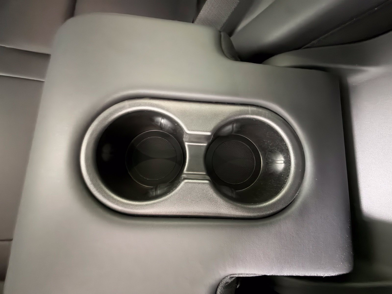 Used 2024 Tesla Model Y Long Range AWD/4WD image 16