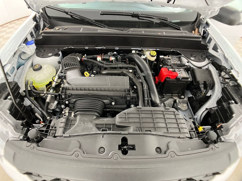 New 2025 Ford Maverick XLT w/ Equipment Group 302A image 31