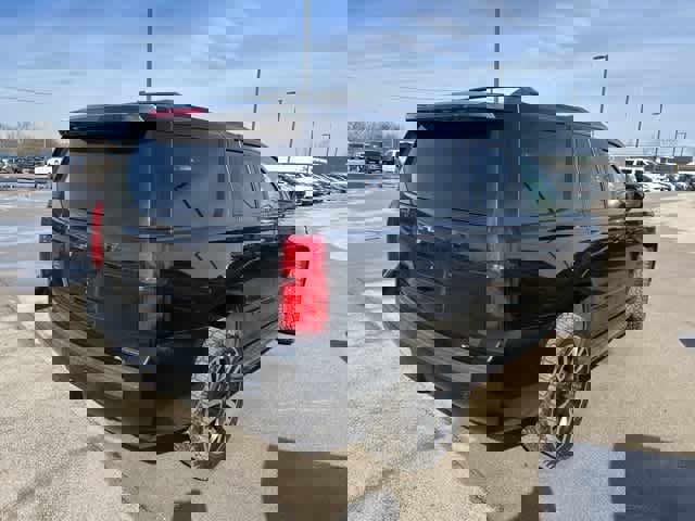 Used 2018 Chevrolet Tahoe Premier image 15