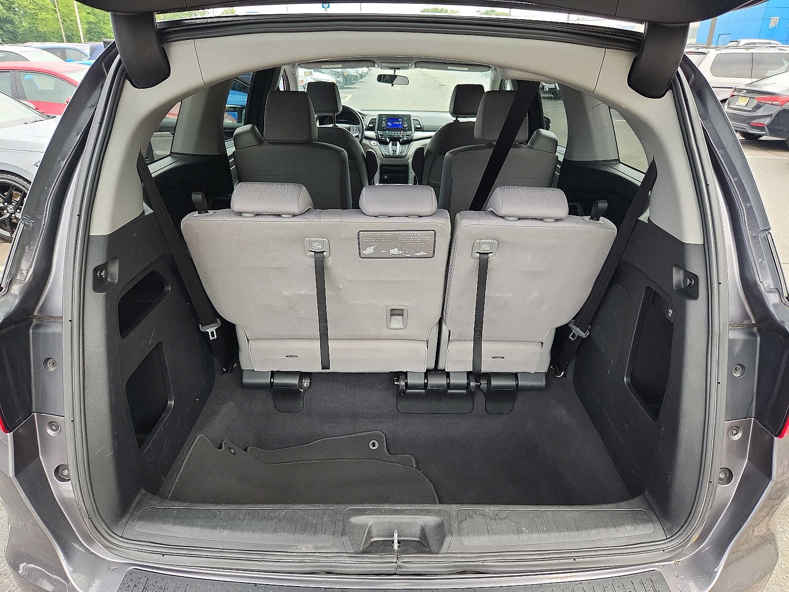 Used 2018 Honda Odyssey LX image 27