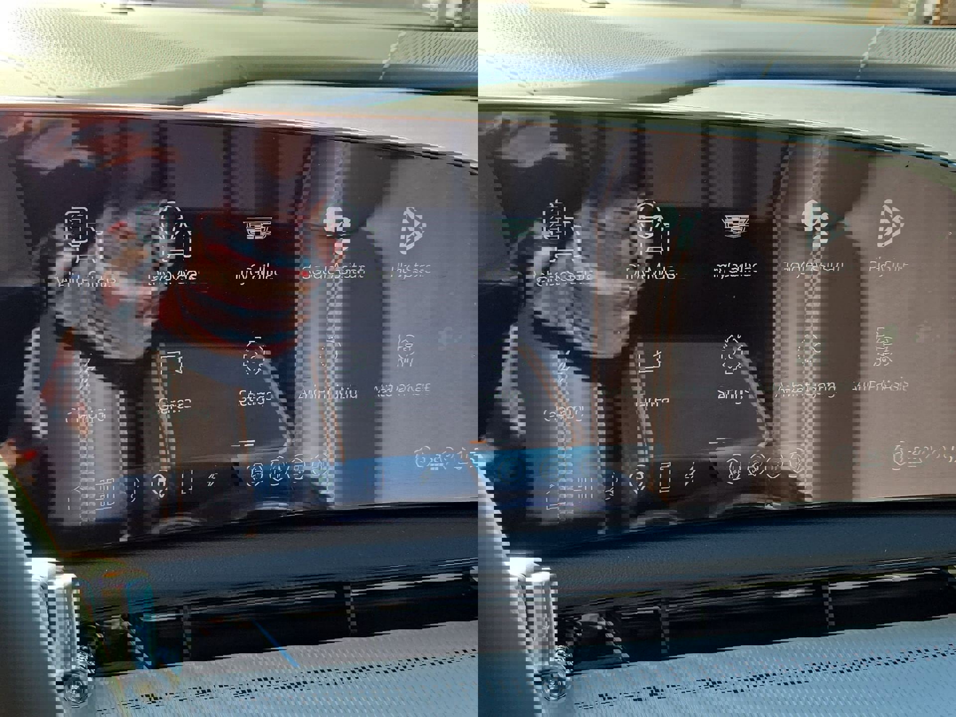 New 2026 Cadillac Optiq Luxury 2 image 19