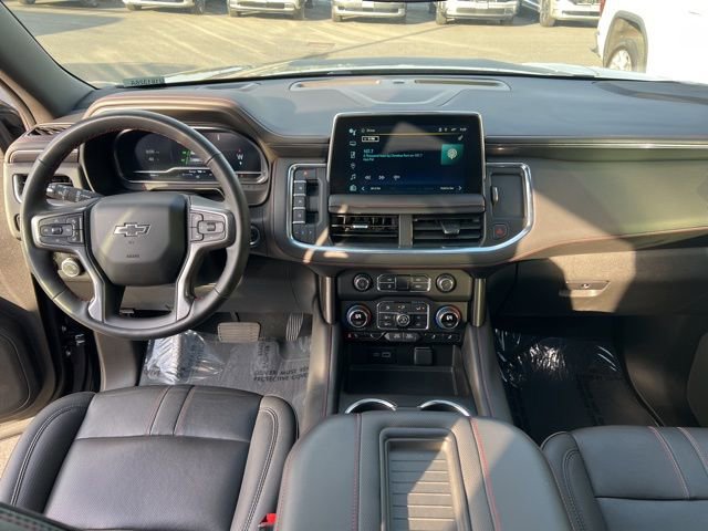 Used 2024 Chevrolet Suburban RST w/ Luxury Package image 13