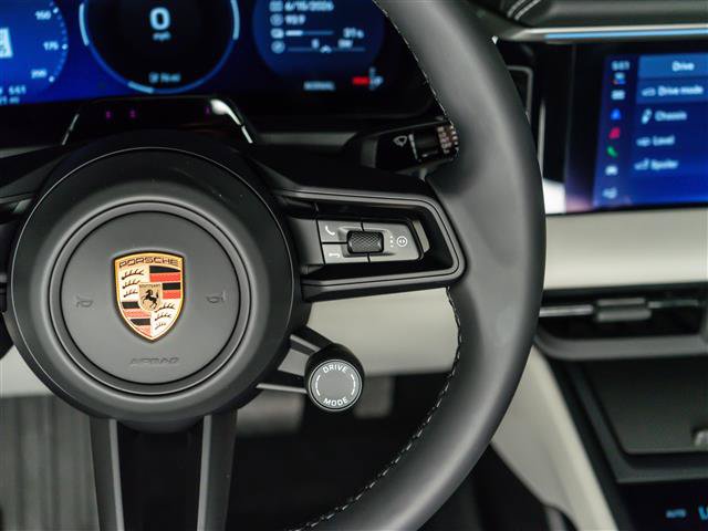 Used 2026 Porsche Macan Electric RWD image 19