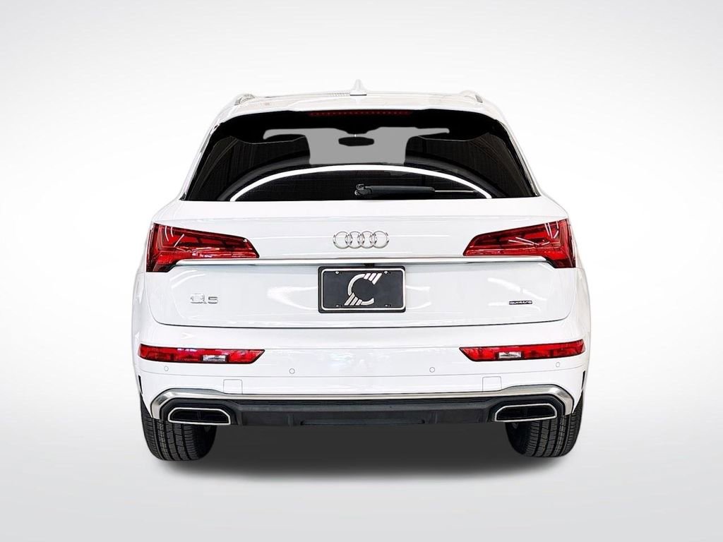 Certified 2023 Audi Q5 2.0T Premium w/ Convenience Package image 4